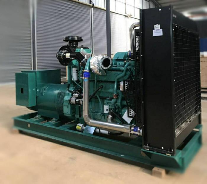 云南發(fā)電機(jī)廠(chǎng)家：柴油發(fā)電機(jī)組的常用耗材有哪些？